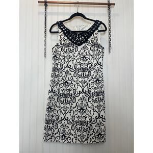 Studio I Mini Shift Dress White & Black Print Jeweled Sleeveless Womens Size 8